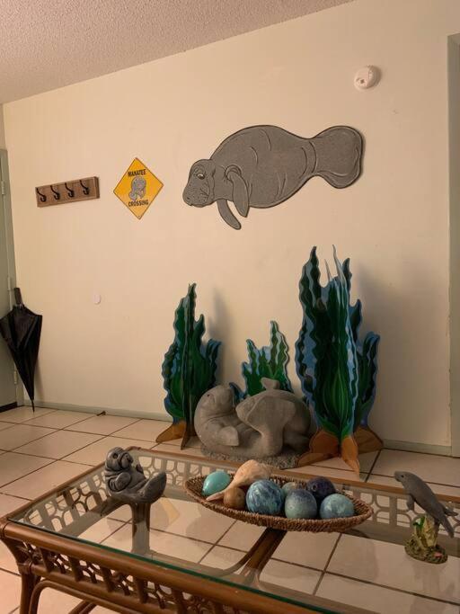 Ferienwohnung Professor Rousseau'S Manatee Bay Crystal River Exterior foto
